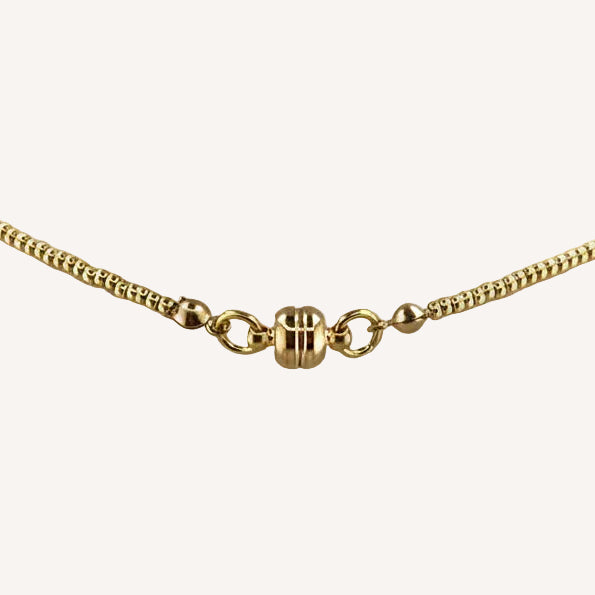 Collier doré Eléonore-perle d'eau douce et fermoir magnétique