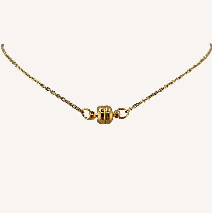 Chaine dorée Alice-pendentif cœur et fermoir magnétique