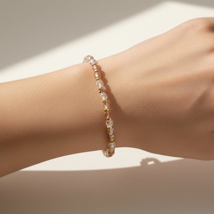 Bracelet doré Yumiko-perles de bohème facettées et élastique