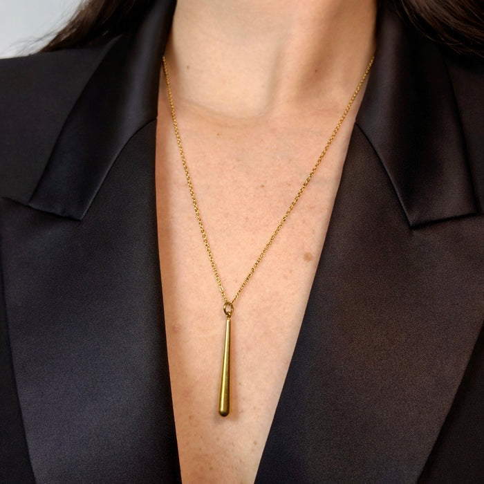 Chaine dorée Nina-pendentif goutte et fermoir magnétique