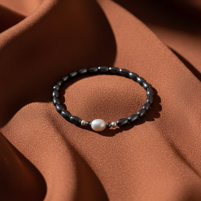 Bracelet anthracite Adélaïde-perle d'eau douce et élastique