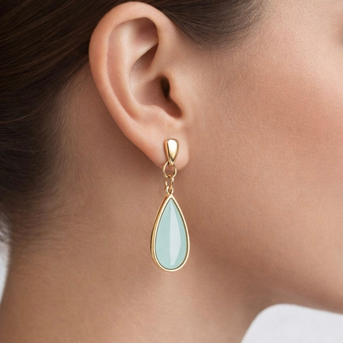 Boucles d'oreilles dorées Marie-vitrail coloré et clous or fin