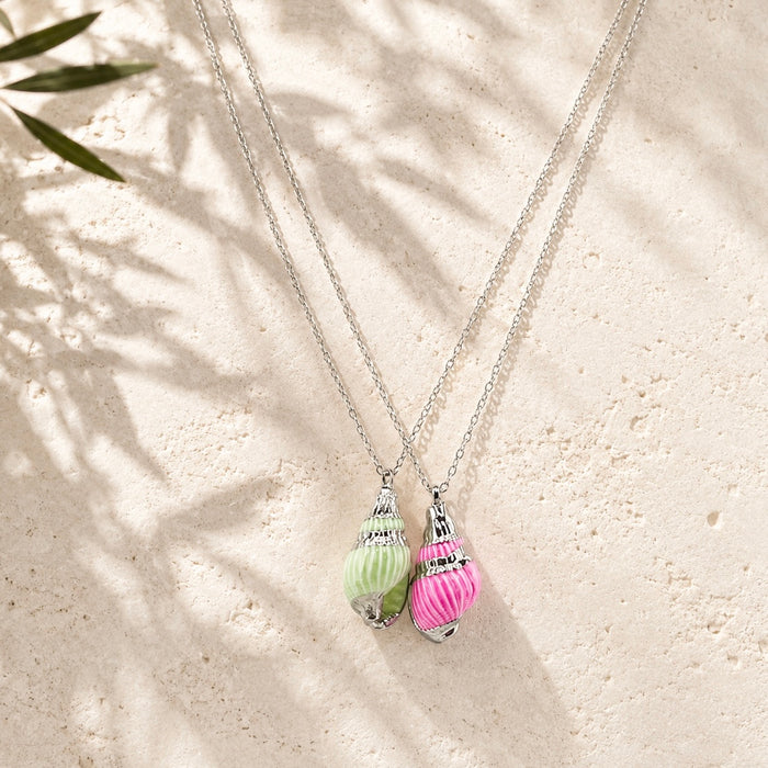 Chaine argentée Lou-pendentif coquillage et fermoir pression